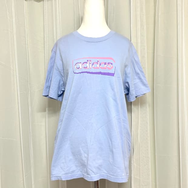 팔로워 무나! 아디다스 파스텔블루 핑크로고 반팔티 