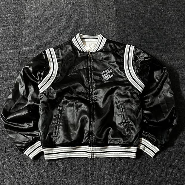 Rocawear 리버시블 큐빅 사틴 봄버 자켓  L 사이즈