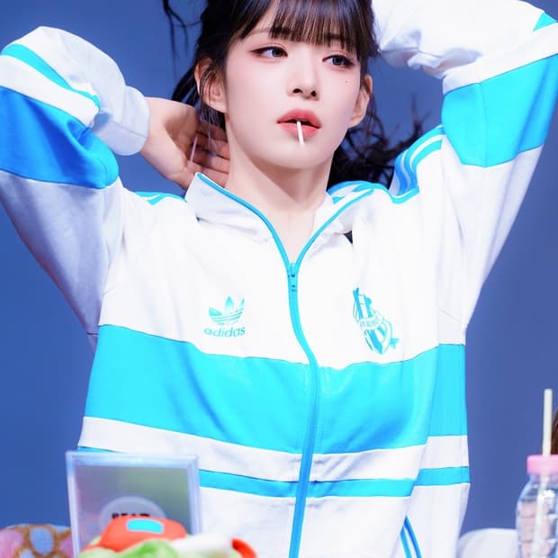 아디다스 올림피크 드마르세유 트랙탑 상의 화이트 색상