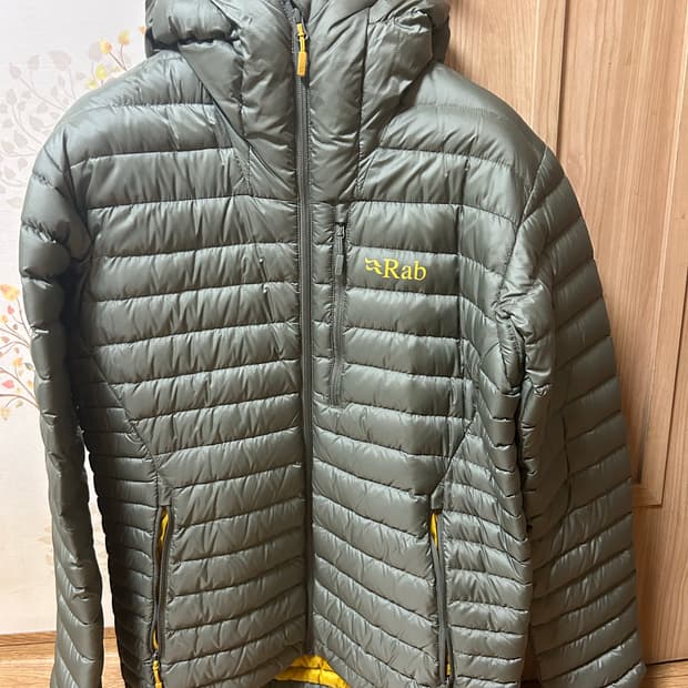 Rab 마이크로라이트 경량패딩