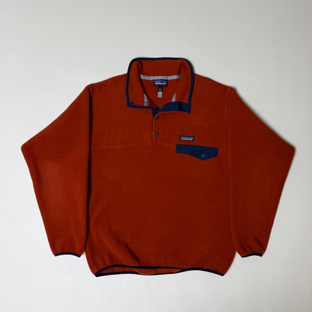 [M] 파타고니아 신칠라 플리스 후리스 루츠레드 오렌지