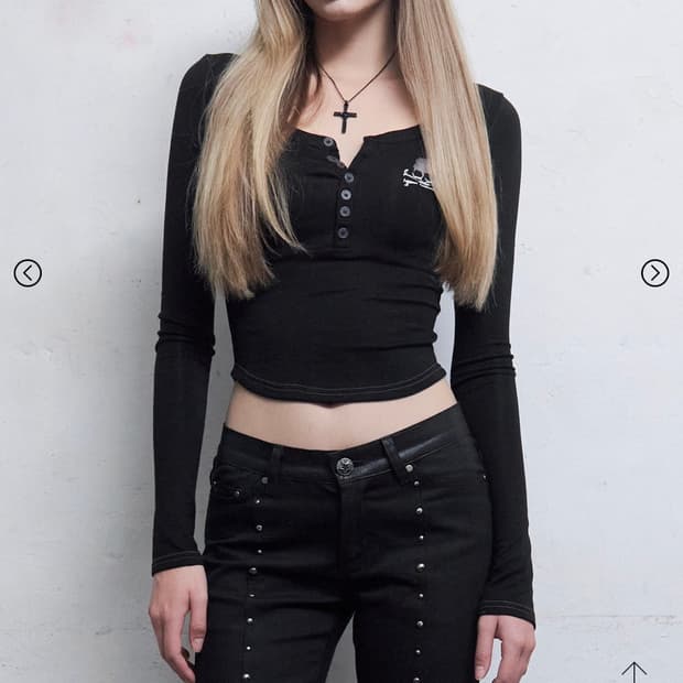 힐다 스컬 탑 hillda skull top