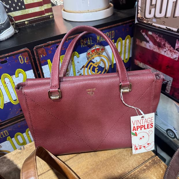 Vincis' bag