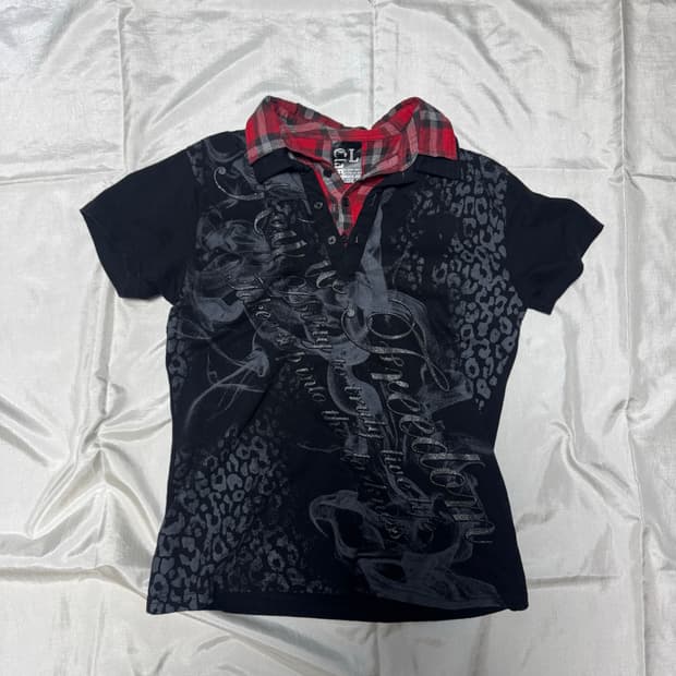 O0's Design Check Layered Leopard Tee