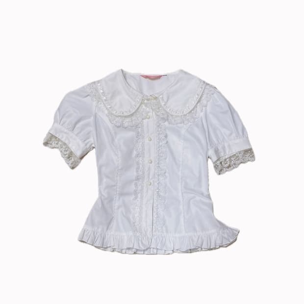 바디라인 우사미미 레이스 블라우스