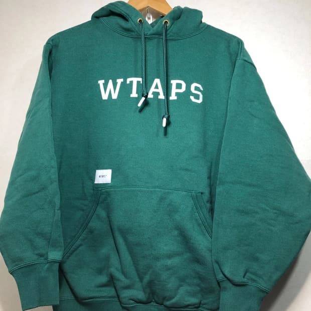 더블탭스 아카데미 후드 스웻셔츠