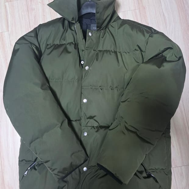 띠어리 타페타 패딩 사이즈 m