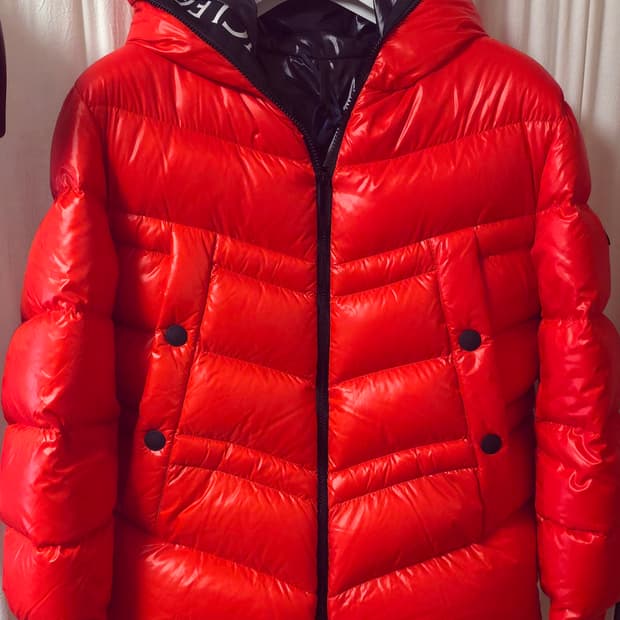 정품 새상품 몽클레르 클레어