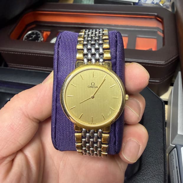 오메가 드빌 금장 쿼츠 빈티지 시계