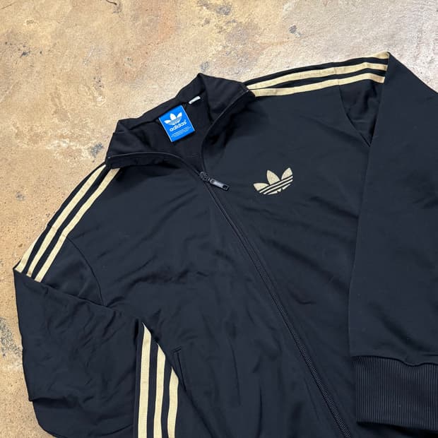 아디다스 검금 구파이어버드 트랙탑 져지