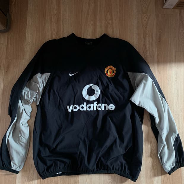 나이키 맨체스터 웜엄 