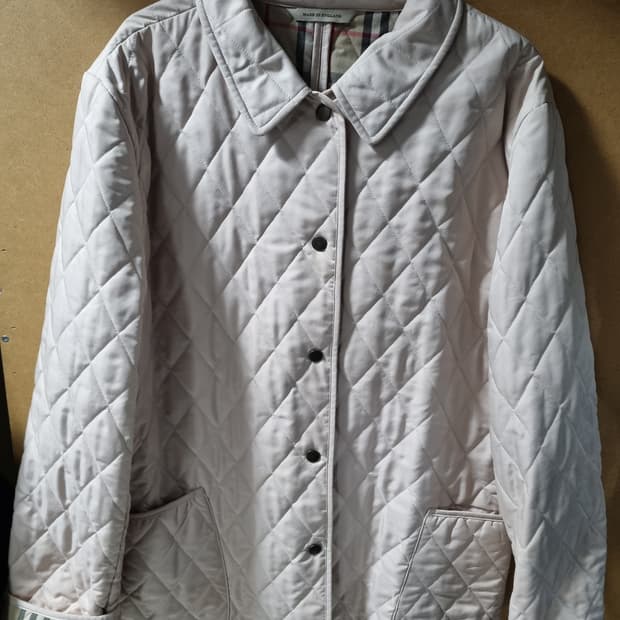 버버리 여성 퀼팅 자켓 