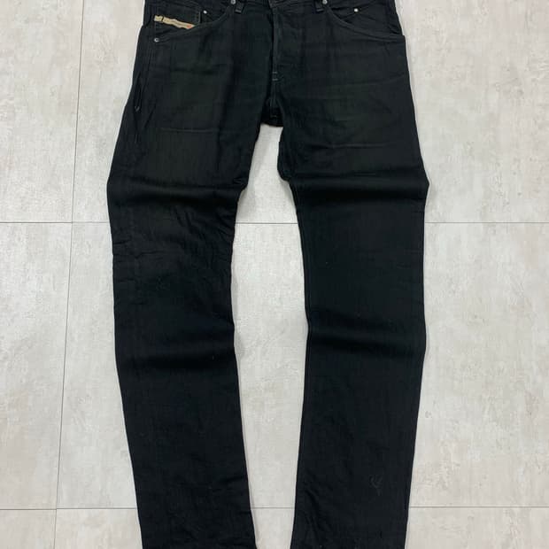 디젤 블랙 슬림핏 스트라이트 팬츠 #348