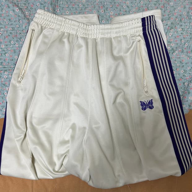 니들스 트랙팬츠 hd s