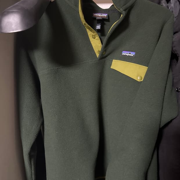 파타고니아 신칠라 올드그로스 그린 M