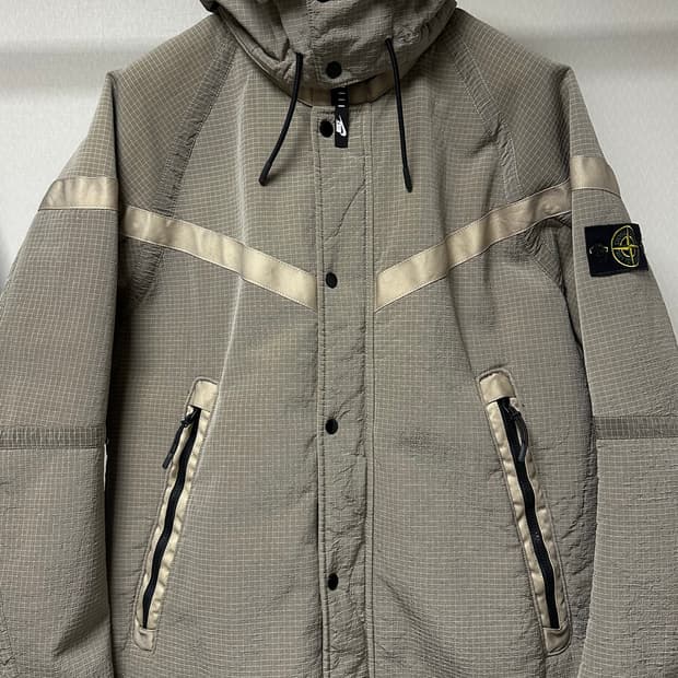 스톤아일랜드 x 나이키 자카드 그리드 울 점퍼 XL(105-110)