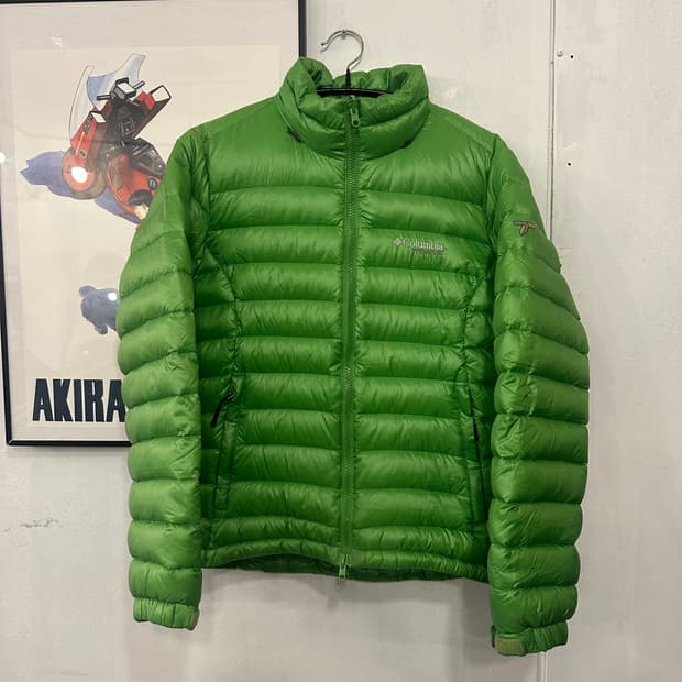L)컬럼비아 경량패딩