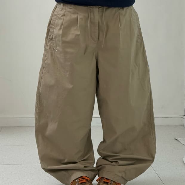 나이키 베이지 와이드 팬츠