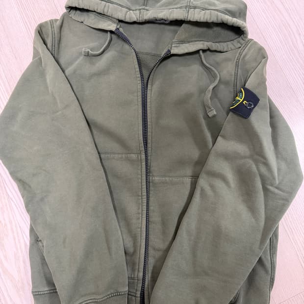 스톤아일랜드 후드집업 M