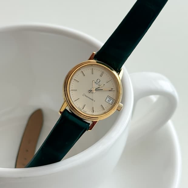 오메가 씨마스터 라운드 시계