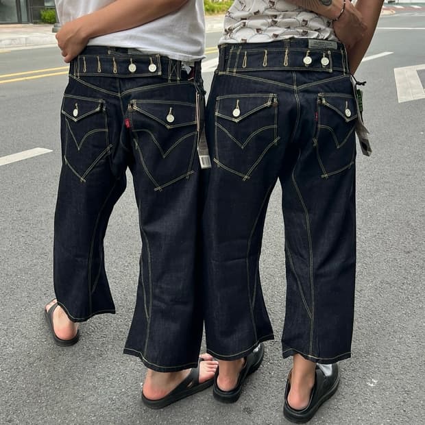 [30] 00s 리바이스 신치백 엔지니어드 진 쇼츠