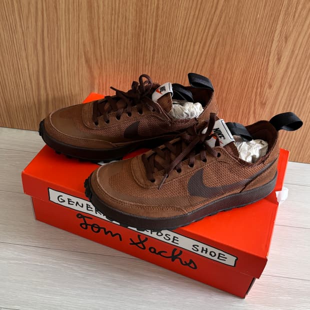 나이키 x 톰 삭스 제너럴 퍼포즈 슈 브라운