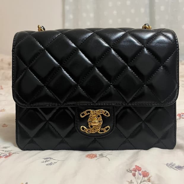 (정품)샤넬 플랩백 금장 체인23시즌백