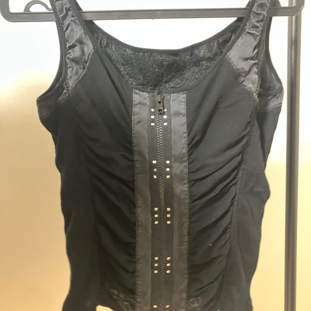 Goth Lace Sleeveless