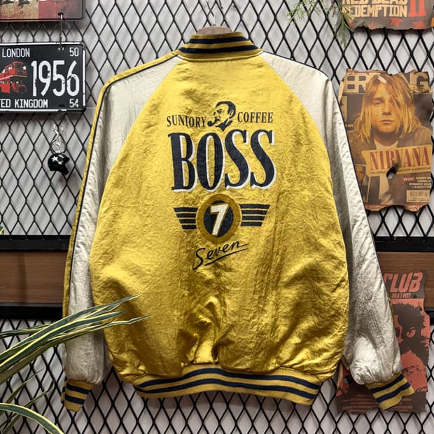 90s 산토리 보스 커피 리버시블 봄버 자켓 후면 빅로고 포인트