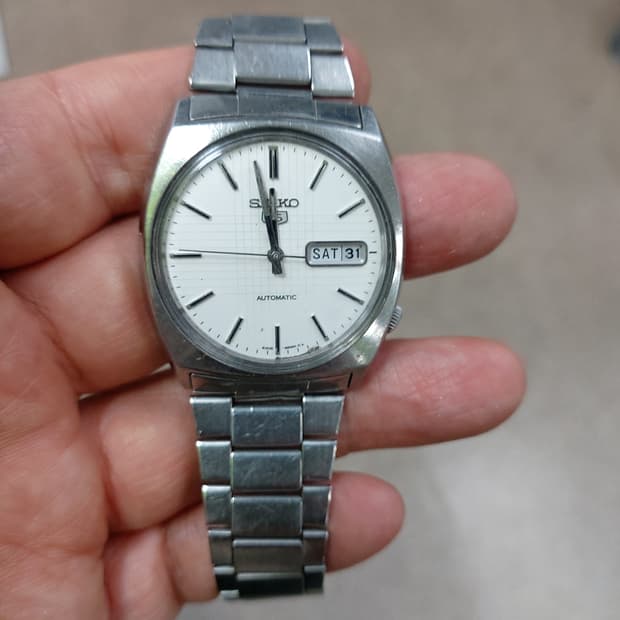 세이코5 오토매틱 화이트 메탈 시계