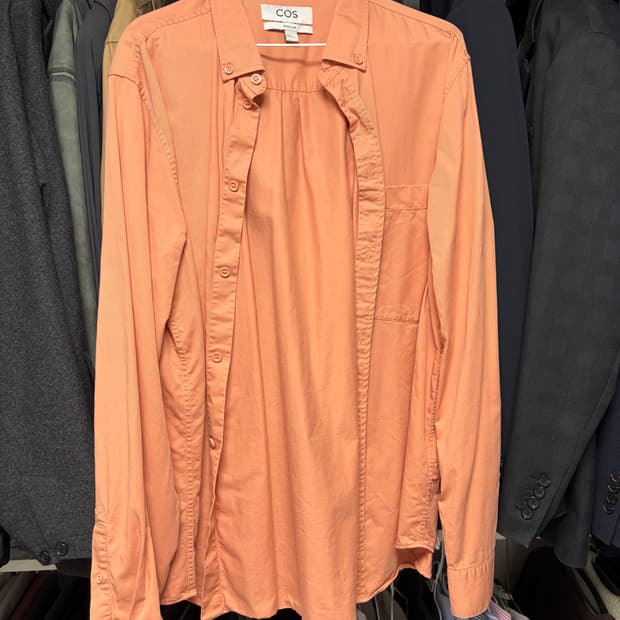 COS 셔츠