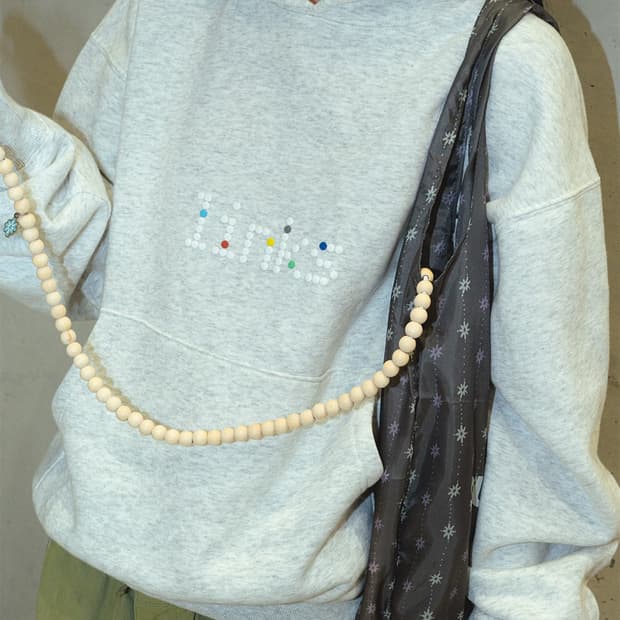 썬러브 한남 오픈 후드티 그레이 구합니다