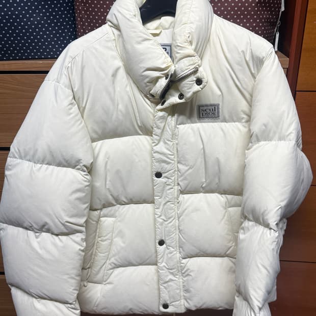 스컬프터 아이보리 패딩 S