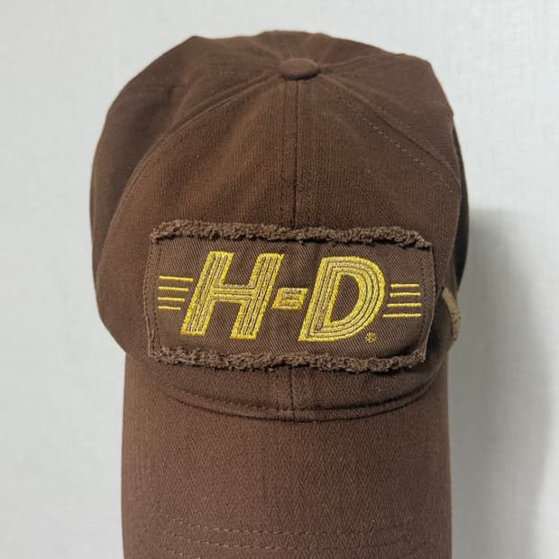 Harley Davidson cap brown