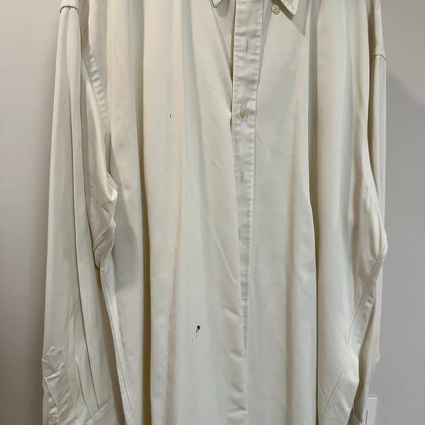 폴로 화이트 셔츠