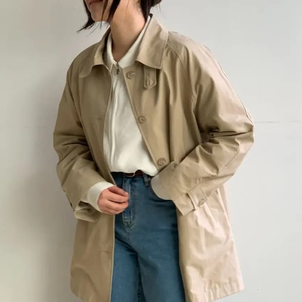 쉬이즈큐트 하프 트렌치코트