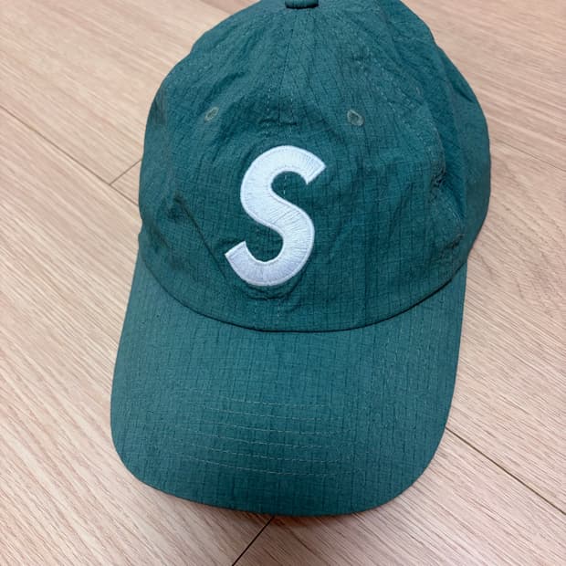 슈프림 S로고 볼캡 그린