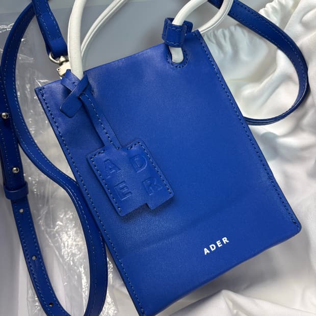 아더에러 토트백