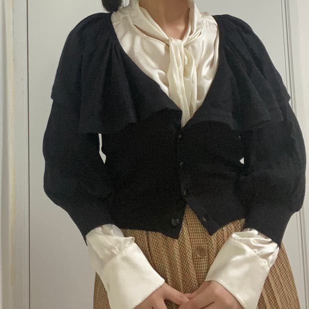 프릴 빅카라 가디건