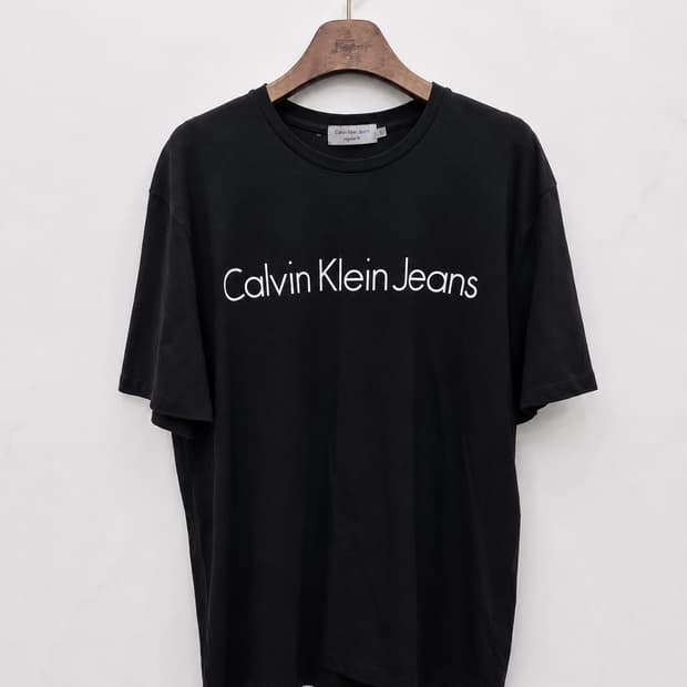XL,105) Calvinklein 캘빈클라인 반팔티셔츠! 블랙&화이트~
