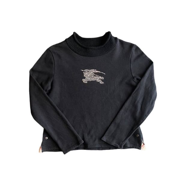 Old Burberry’s center logo sweatshirts