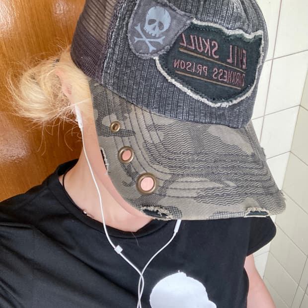 vintage mesh ball cap
