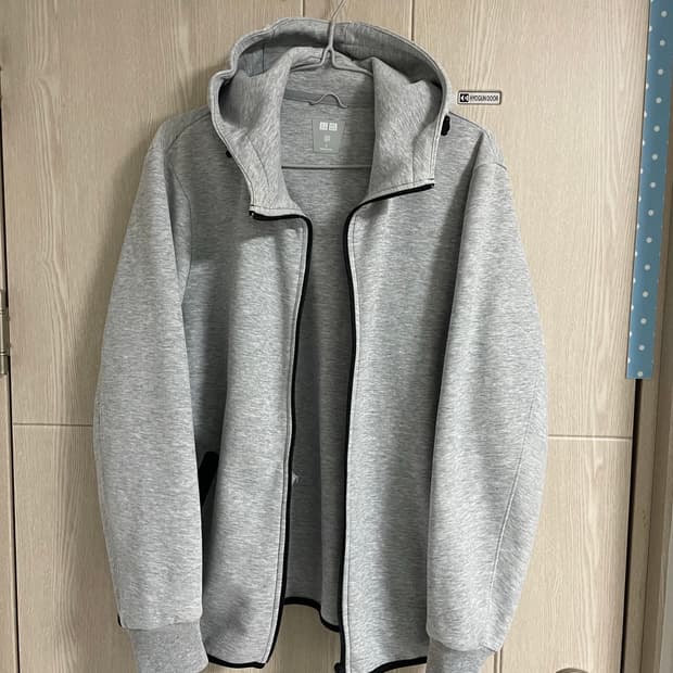[L]유니클로 후드집업