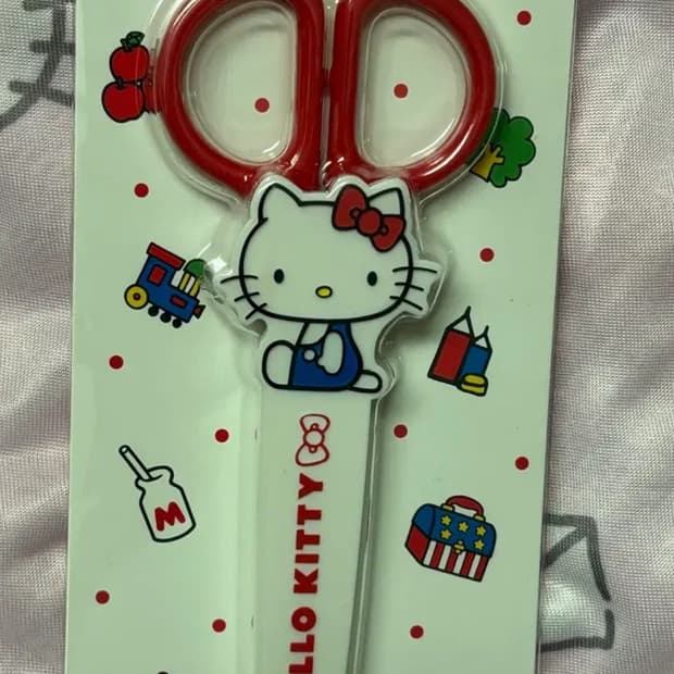 산리오 헬로키티 안전 캡 미니 가위