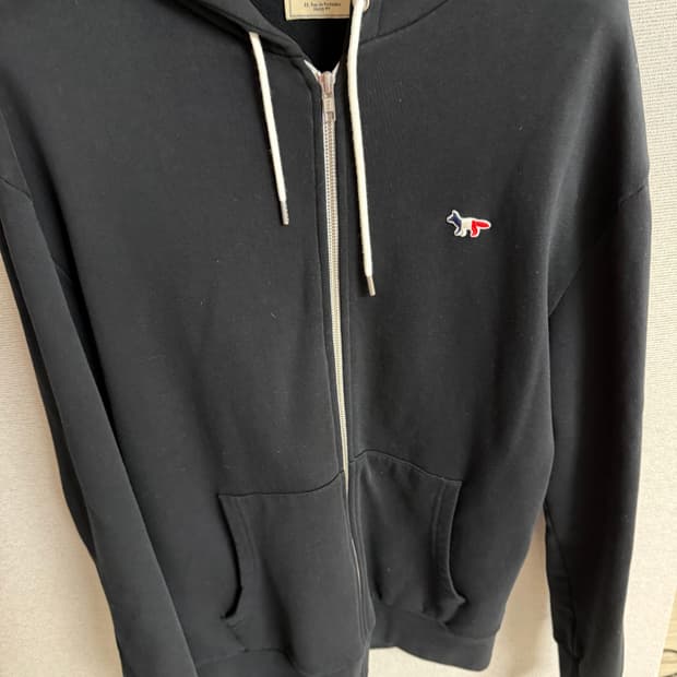 메종키츠네 후드집업 블랙