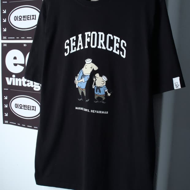 (XL-2XL) 스파오 반팔 티셔츠 프린팅 블랙 올드스쿨-H36452