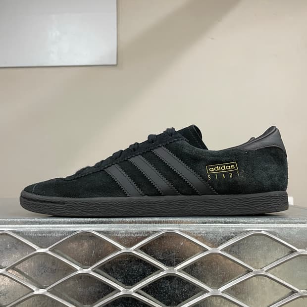 아디다스 슈타트 코어 블랙 카본 280 (gr-4099)
