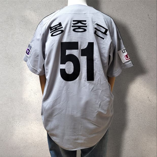 [95] 엘지트윈스 봉중근 마킹 유니폼