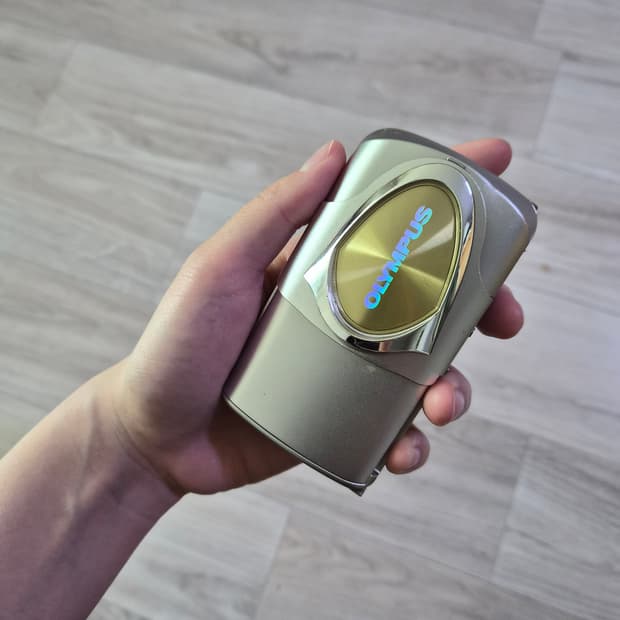 올림푸스 뮤400 디카 판매합니다. 작례O, 한국어지원