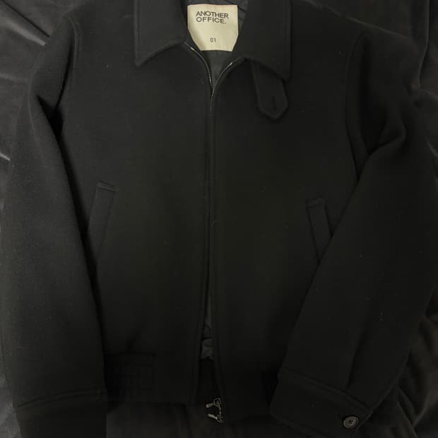 [1] 23AW 어나더오피스 불륨 블루종 자켓